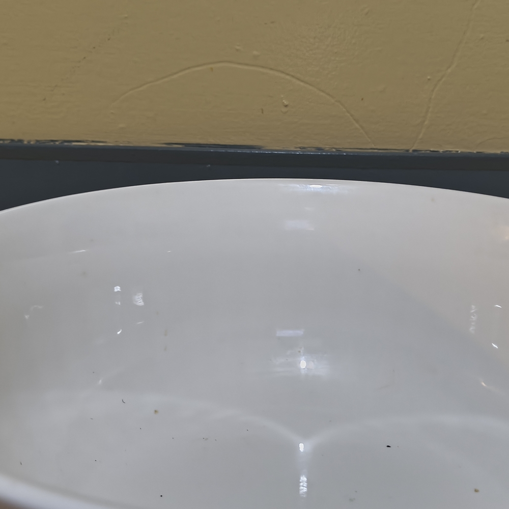White Ceramic Bowl with 'don't stop be-leafing' Text - Picture 3 of 4